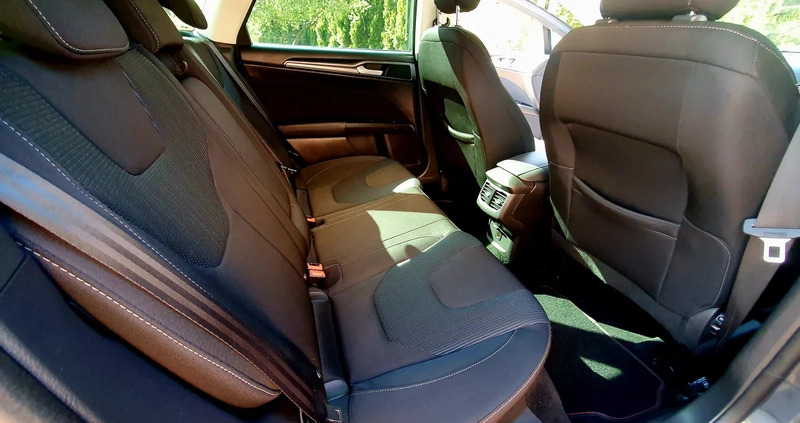 Ford Mondeo cena 65000 przebieg: 193395, rok produkcji 2019 z Legnica małe 631